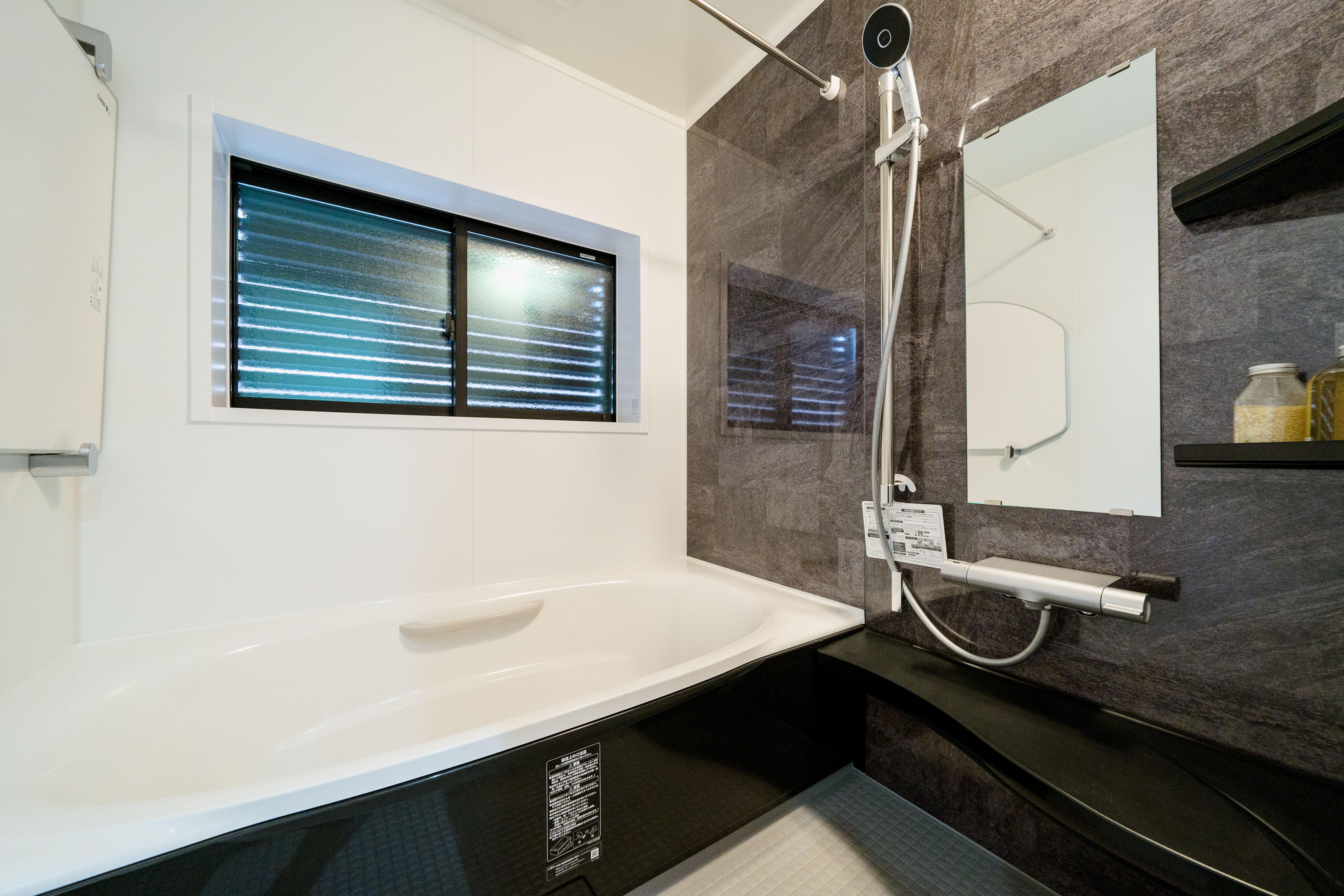 House in Ino Himawari Danchi, Oita City [SAKAI's renovation house] Interior after construction Bathroom